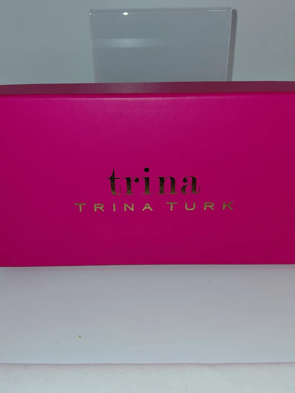 NIB Trina Turk Sea Anemone Large Zip-Around Wallet! Pink White Lavender Floral💕